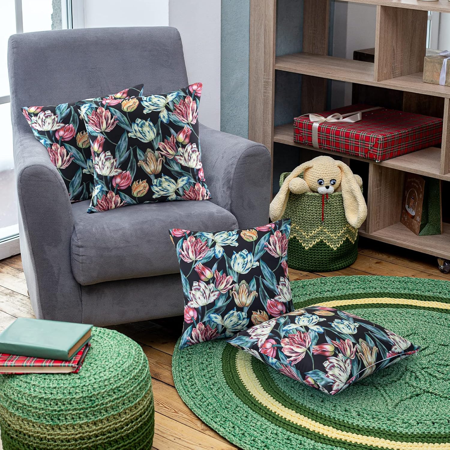 PY HOME & SPORTS Set of 2 Decorative Throw Pillow Covers, 18x18” Floral Printed Pillow Cushion Case Covers for Sofa Couch Bed (Tulip Printed)